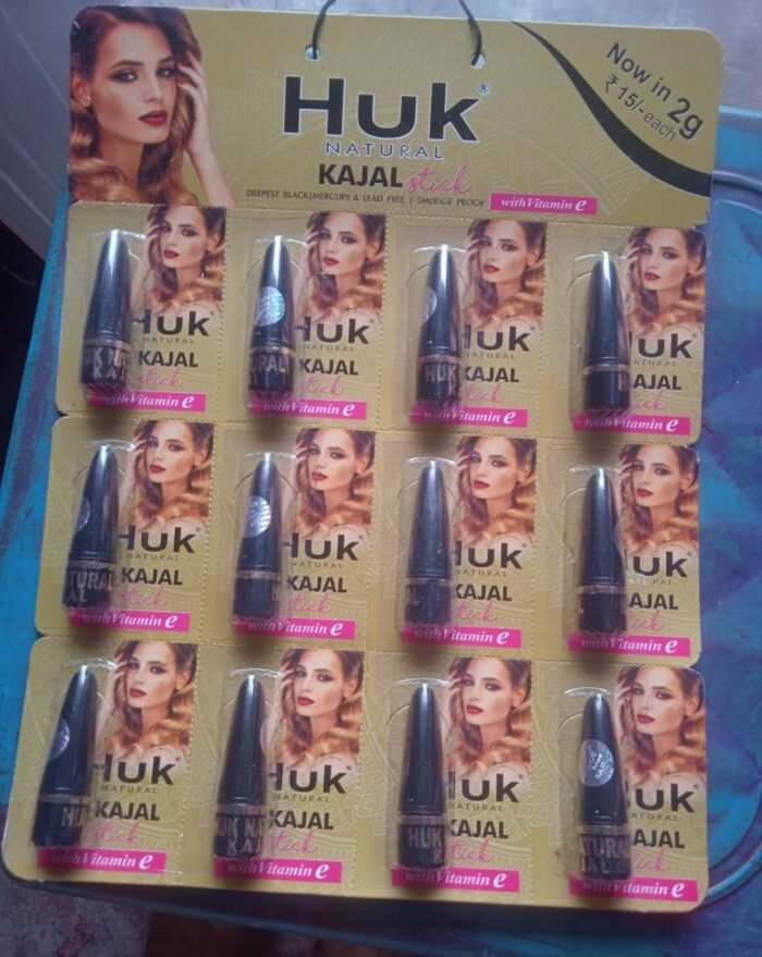 Huk Kajal Deep Black Twist Up Pencil & Matte Finish